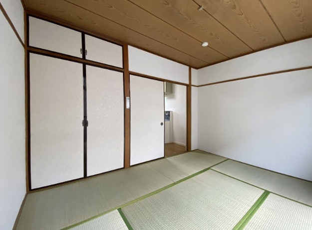 建替え前の内装その2